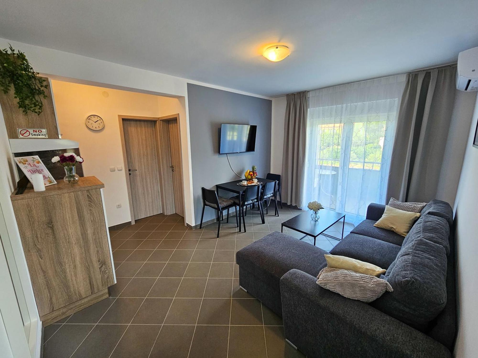 Apartments P&J Medolino エクステリア 写真
